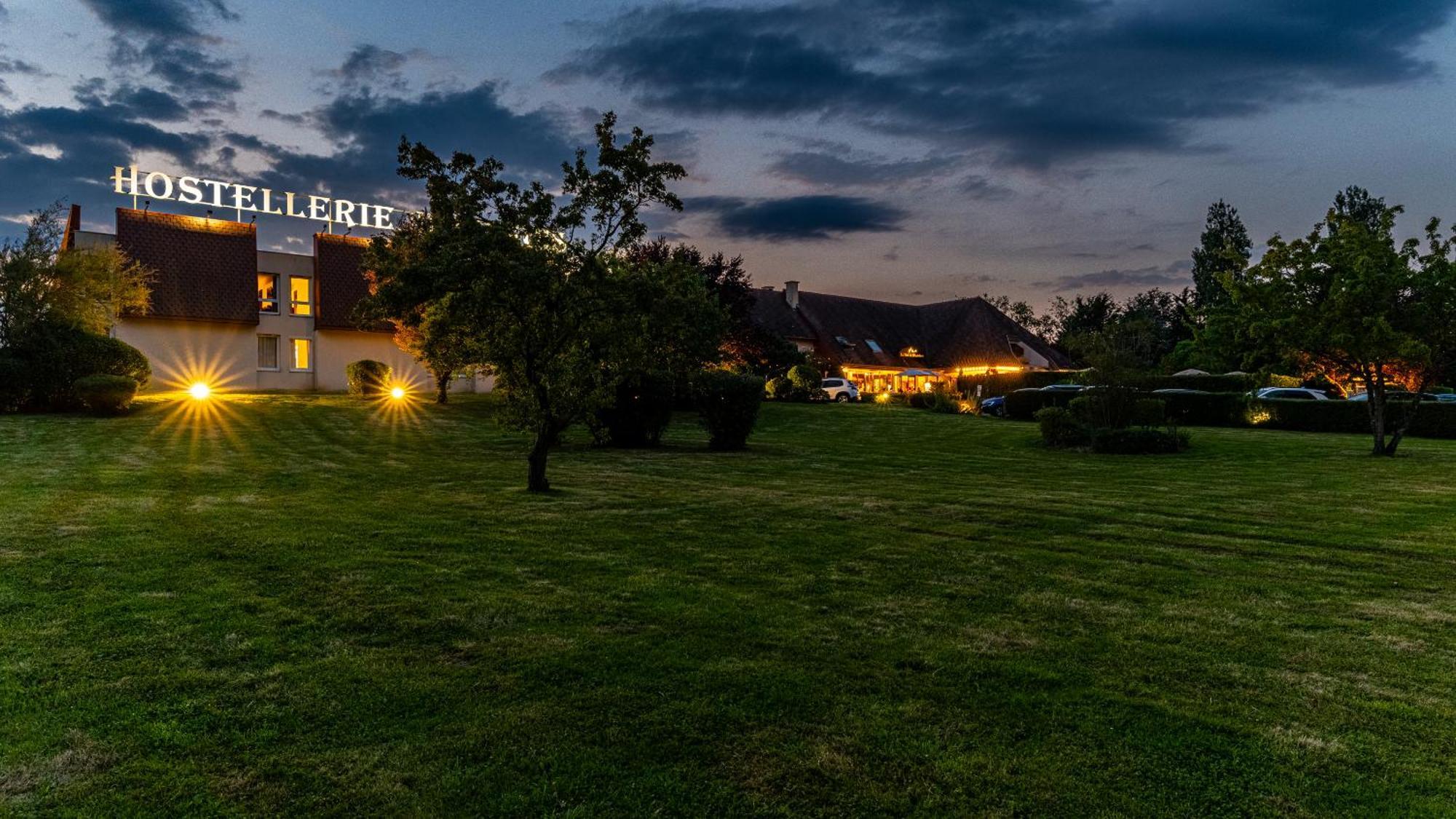 Logis Hostellerie D'Aussois ซีมูร์-ออง-โอซัวร์ ภายนอก รูปภาพ