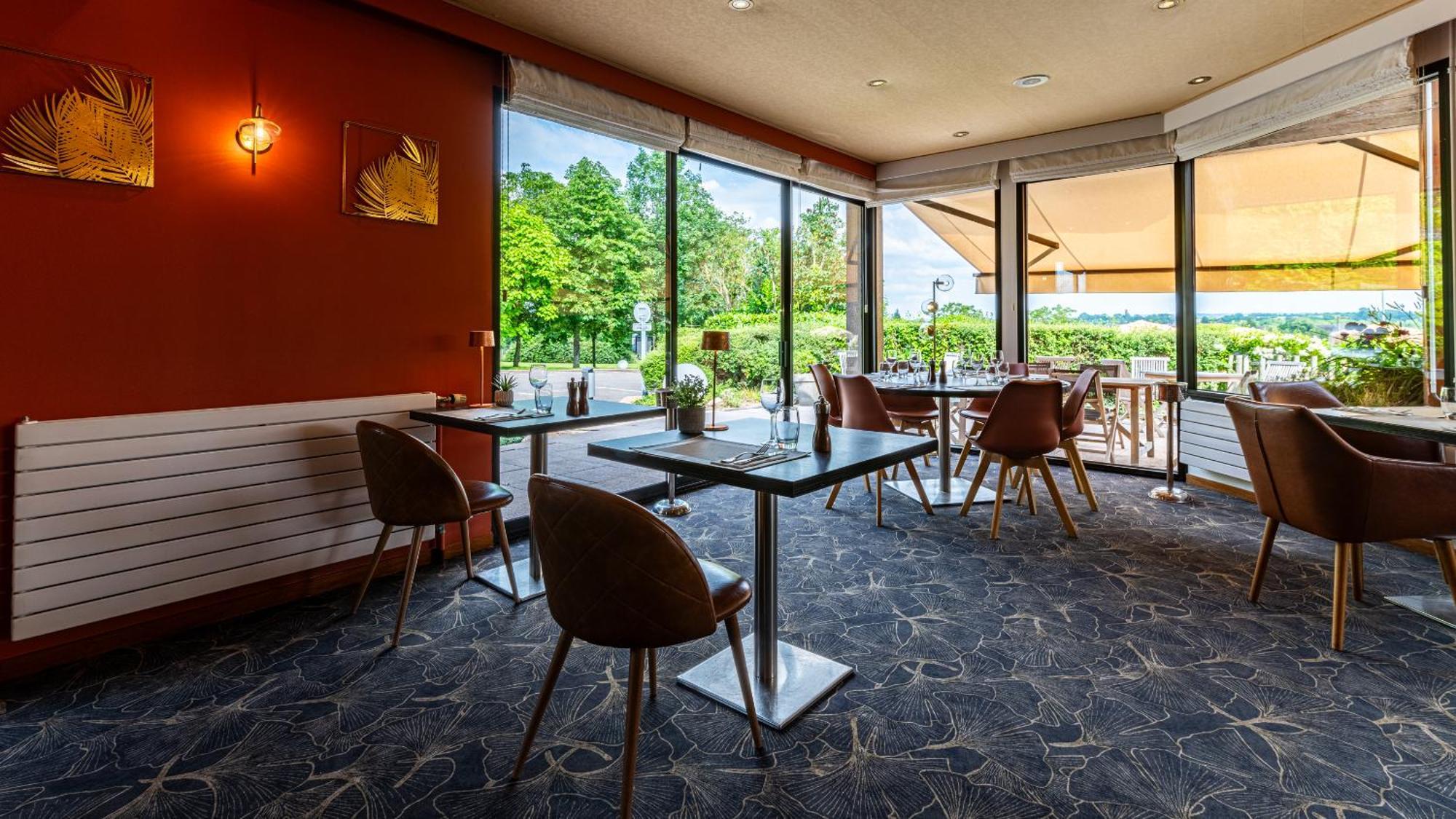 Logis Hostellerie D'Aussois ซีมูร์-ออง-โอซัวร์ ภายนอก รูปภาพ