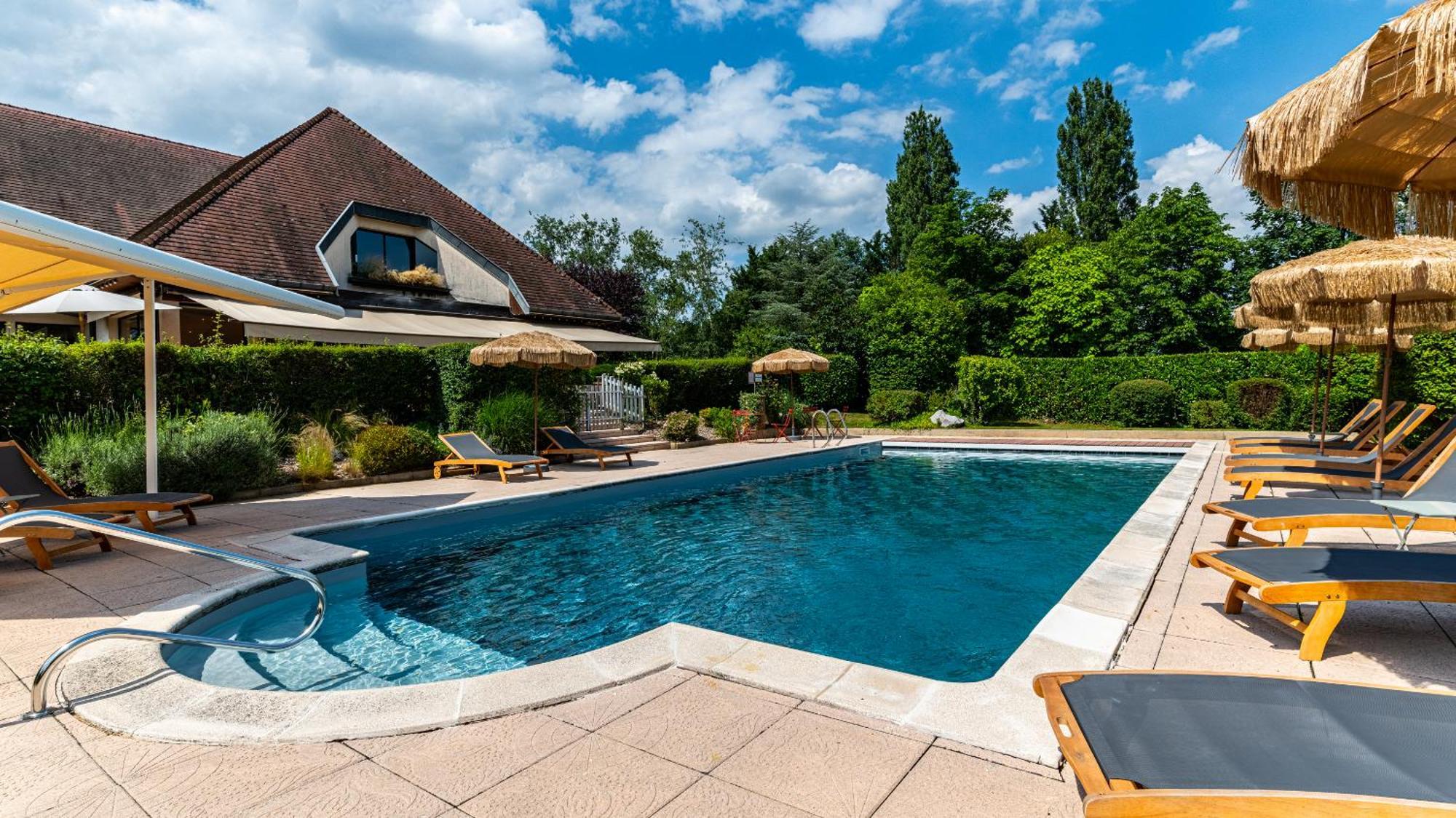 Logis Hostellerie D'Aussois ซีมูร์-ออง-โอซัวร์ ภายนอก รูปภาพ